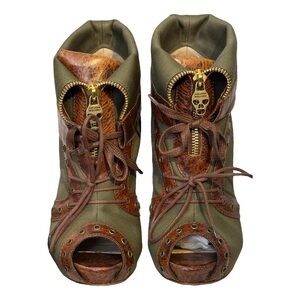 Alexander McQueen Green and Brown Lace Up Boots